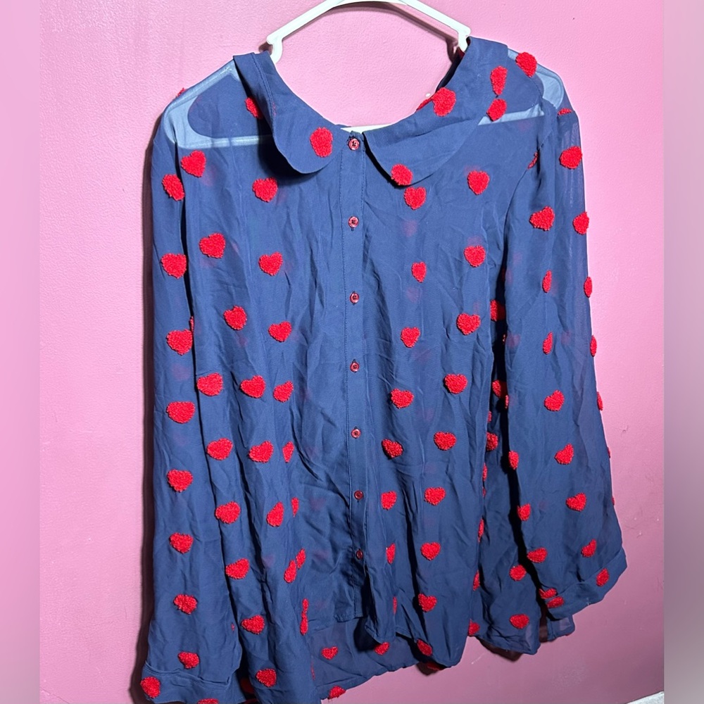 💙ModCloth Blue Peter Pan Collar with Embroidered Red Hearts